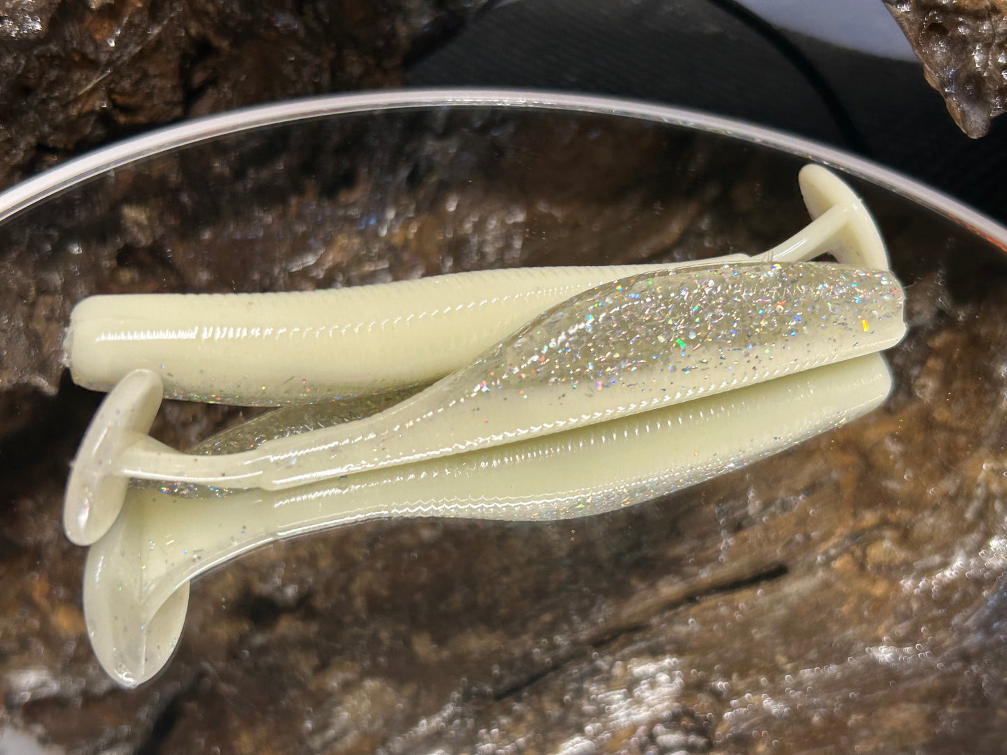 Ghost Sparkle Shad￼