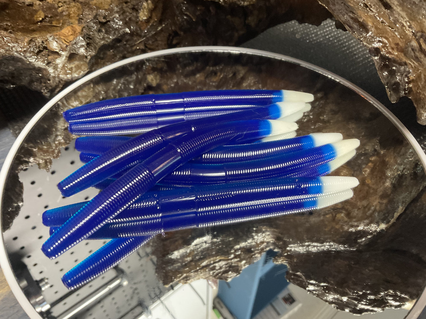 ￼Phthalo Blue White Tip