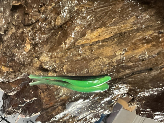 Black / Alien Green