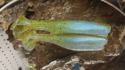 Green Pumpkin - Blue Shad